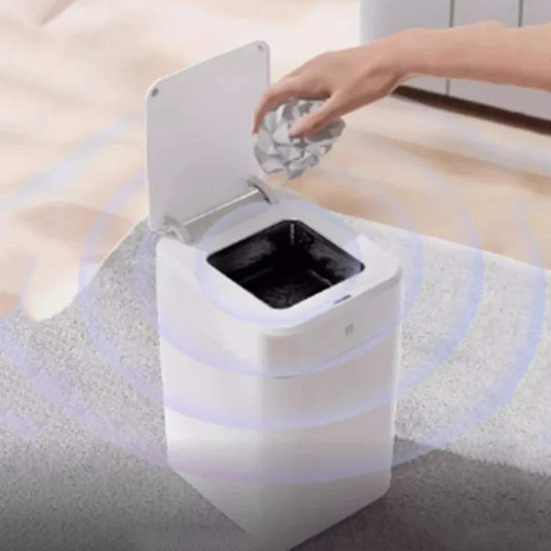White Smart Trash Can Home Automatic Wastebasket Large Capacity Food Waste Inductive Waterproof 17L Home Cleaning Organizer
White Smart Trash Can Home Automatic Wastebasket Large Capacity Food Waste Inductive Waterproof 17L Home Cleaning Organizer