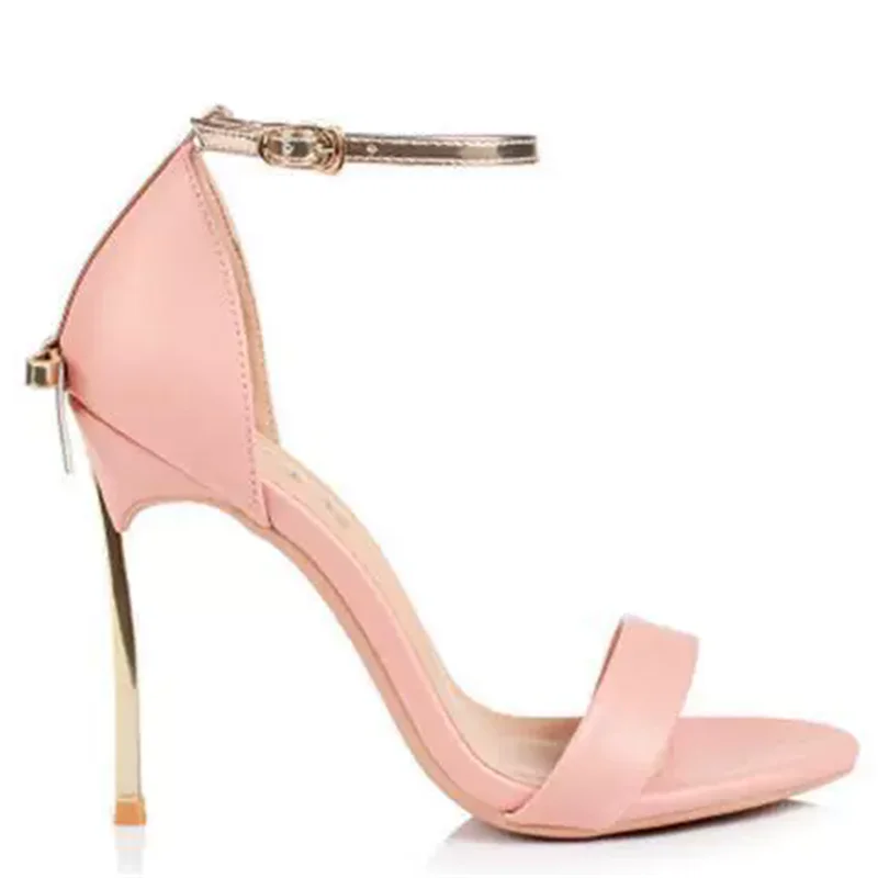 Spring and summer new pointed shallow PU one-line sandals metal thin high-heeled bow banquet dress large size women's shoes
Spring and summer new pointed shallow PU one-line sandals metal thin high-heeled bow banquet dress large size women's shoes