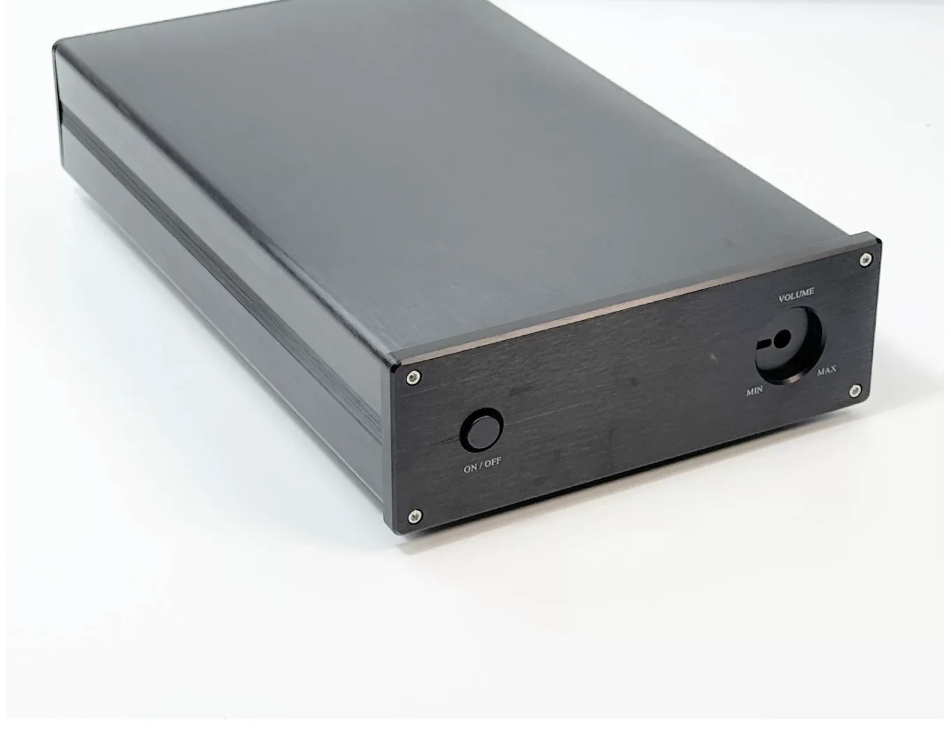 184 All aluminum amplifier chassis / Preamplifier case / AMP Enclosure DIY box (190*62*340mm)
184 All aluminum amplifier chassis / Preamplifier case / AMP Enclosure DIY box (190*62*340mm)
