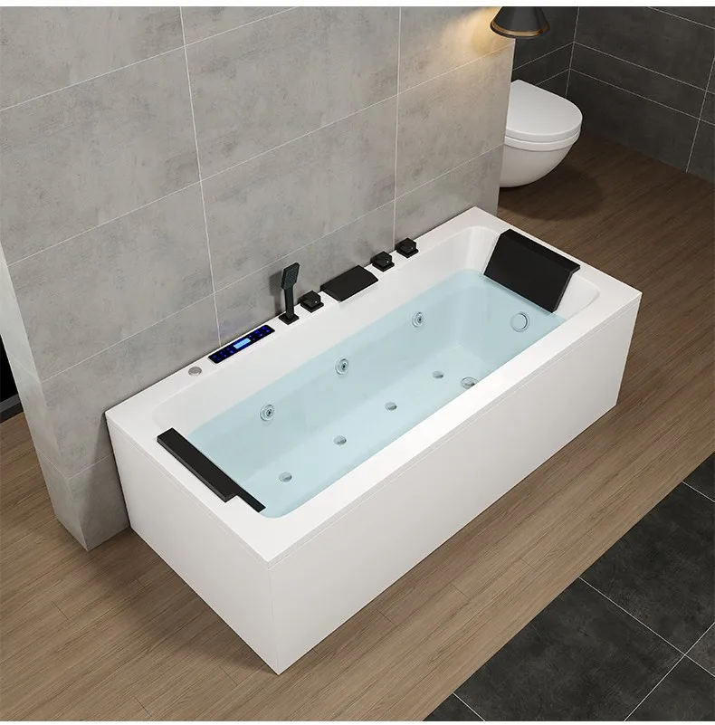 Массажная отдельно стоящая акриловая ванна для небольшой квартиры
Массажная отдельно стоящая акриловая ванна для небольшой квартиры