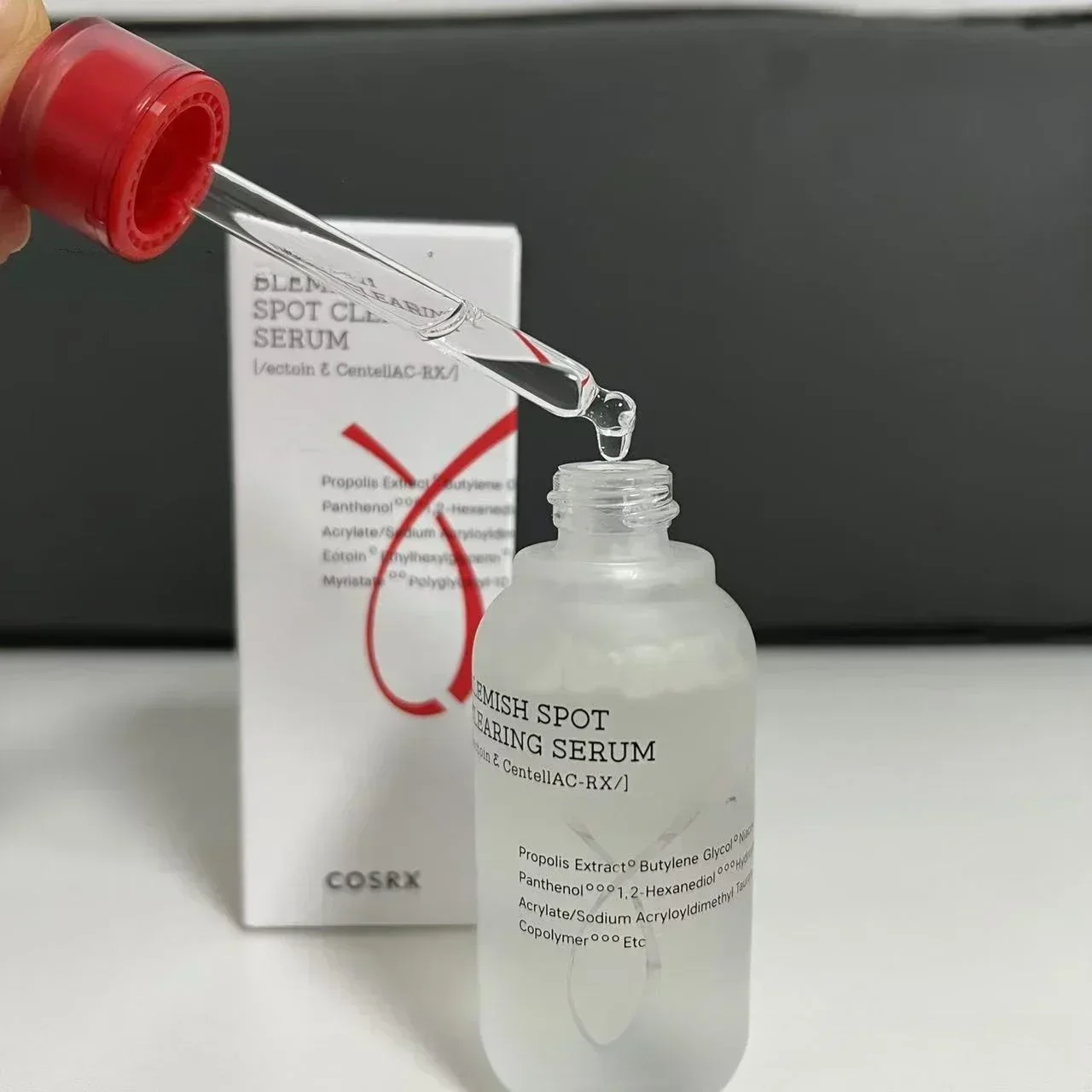 Сыворотка Cosrx для удаления прыщей, BLEMISH SPOT CLEARING SERUM Little Red Cover Essence, 40 г, сыворотка для лица, средства по уходу за кожей
Сыворотка Cosrx для удаления прыщей, BLEMISH SPOT CLEARING SERUM Little Red Cover Essence, 40 г, сыворотка для лица, средства по уходу за кожей