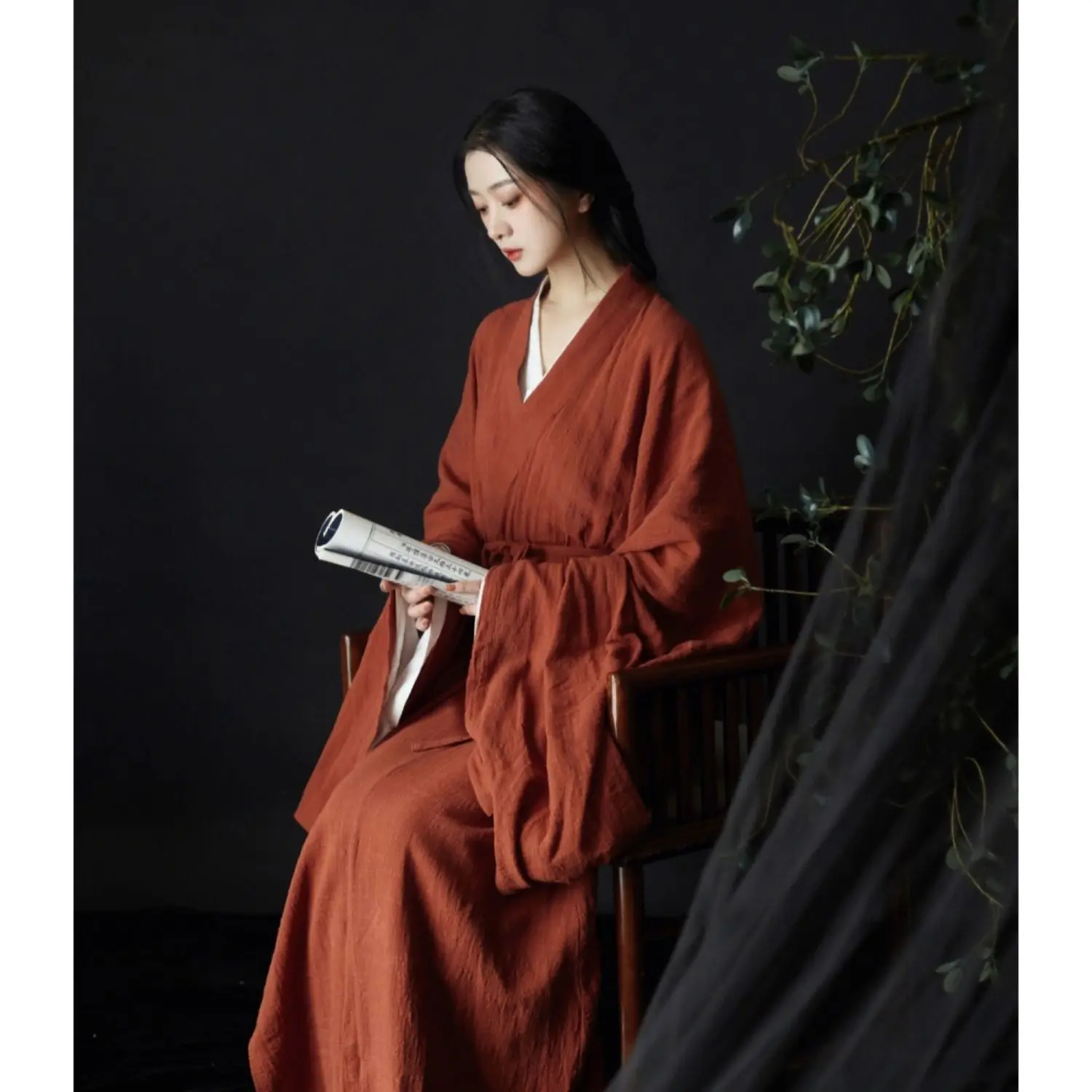 Chinese Antique Hanfu Women's Super Immortal Ancient Style Full Waist Solid Color Straight Train Super Immortal Elegant Cross Co
Chinese Antique Hanfu Women's Super Immortal Ancient Style Full Waist Solid Color Straight Train Super Immortal Elegant Cross Co