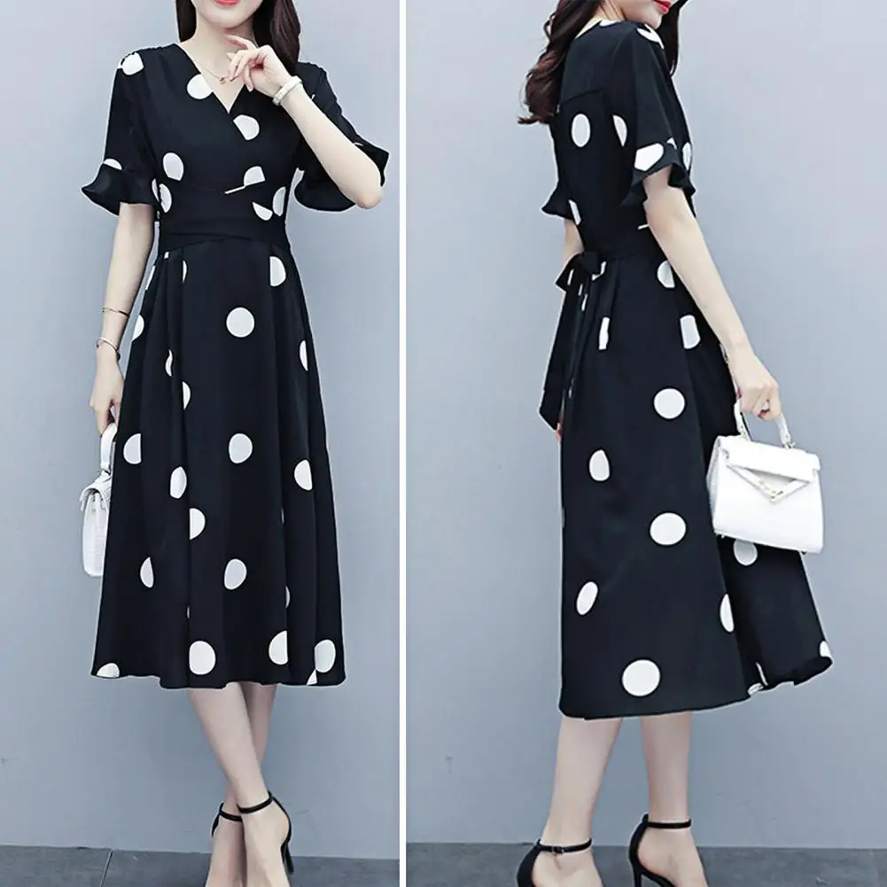 Trendy Party Dress V-Neck Comfortable Midi Dress Summer Dot Elegant Long Dress
Trendy Party Dress V-Neck Comfortable Midi Dress Summer Dot Elegant Long Dress