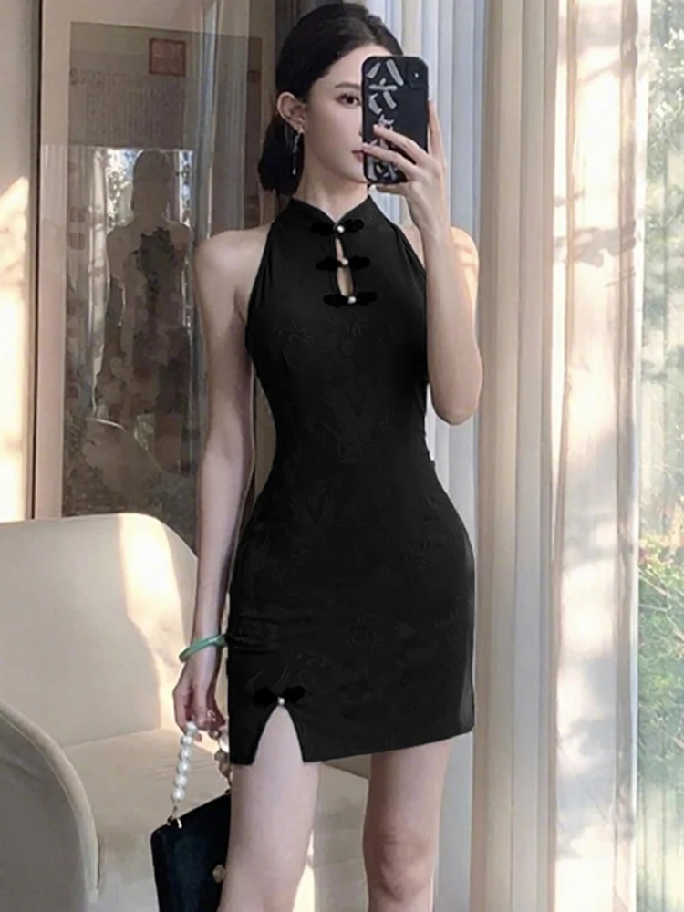 Women Korean Vintage Birthday Party Dress Summer Black Jacquard Beading Neck-mounted Sexy Dress 2026 New Elegant Hip Wrap Dress
Women Korean Vintage Birthday Party Dress Summer Black Jacquard Beading Neck-mounted Sexy Dress 2026 New Elegant Hip Wrap Dress