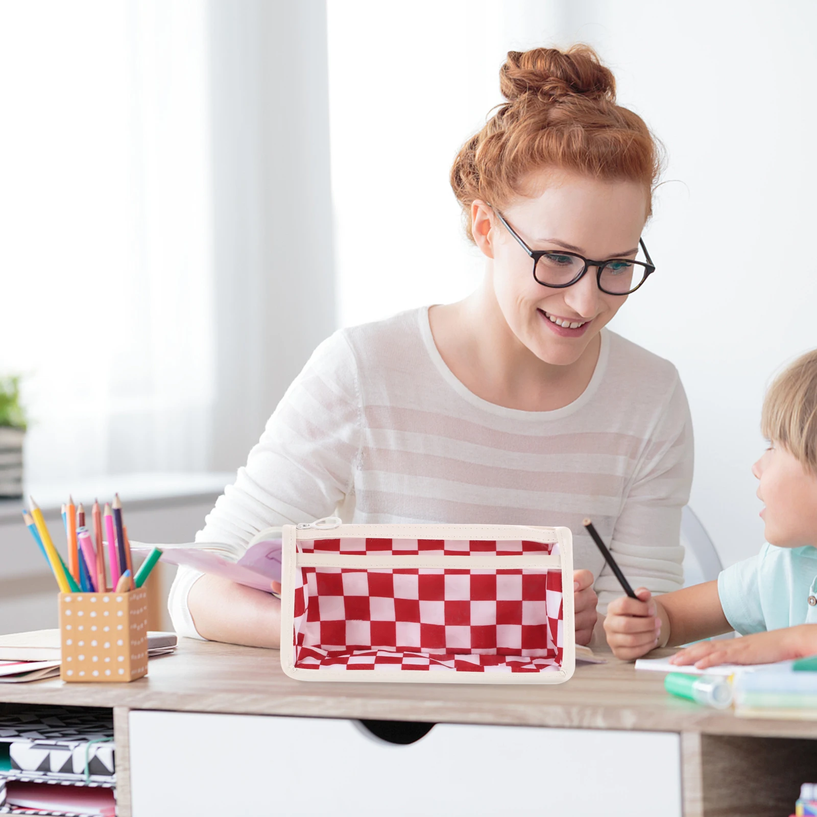 Checkerboard Pencil Case Large Capacity Portable Kids Students Multi-use Pen Bag Polyester Anti-scratch Organizer Storage
Checkerboard Pencil Case Large Capacity Portable Kids Students Multi-use Pen Bag Polyester Anti-scratch Organizer Storage