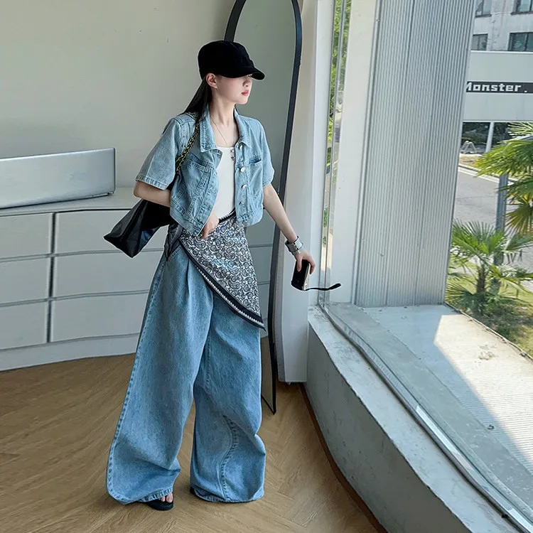 14 teen girl clothes set Short denim jacket+Wide leg jeans+scarf 3pcs junior kid Cowboy suit child outfits ensemble jeans fille
14 teen girl clothes set Short denim jacket+Wide leg jeans+scarf 3pcs junior kid Cowboy suit child outfits ensemble jeans fille