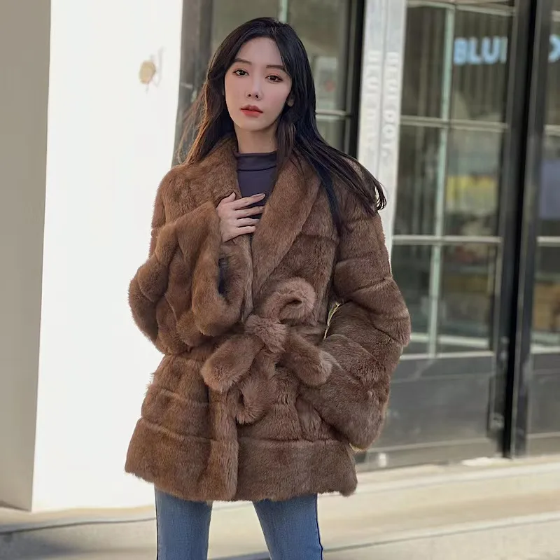 2022 New Women Real Rabbit Fur Coats With Natural Whole Skin Genuine Rabbit Fur Medium Coat Winter
2022 New Women Real Rabbit Fur Coats With Natural Whole Skin Genuine Rabbit Fur Medium Coat Winter