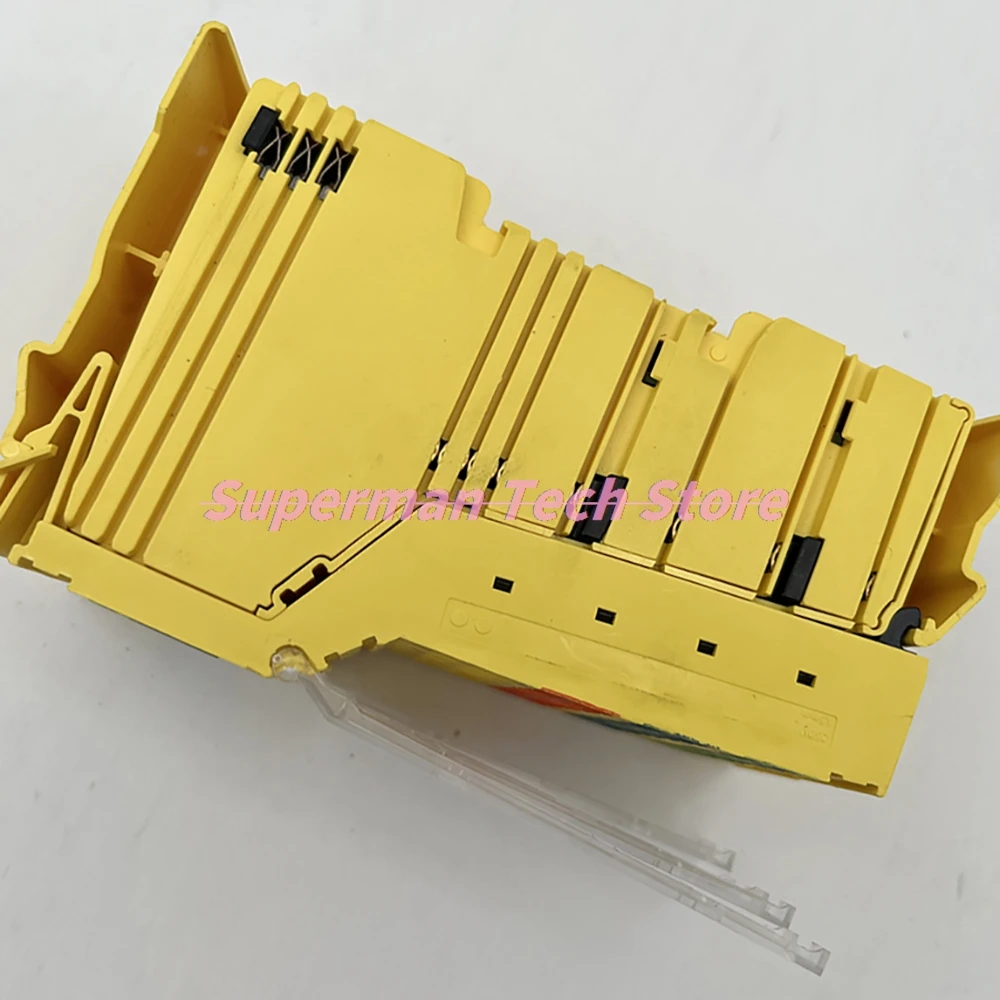 2985688 Safety Module IB IL 24 PSDI 8-PAC
2985688 Safety Module IB IL 24 PSDI 8-PAC