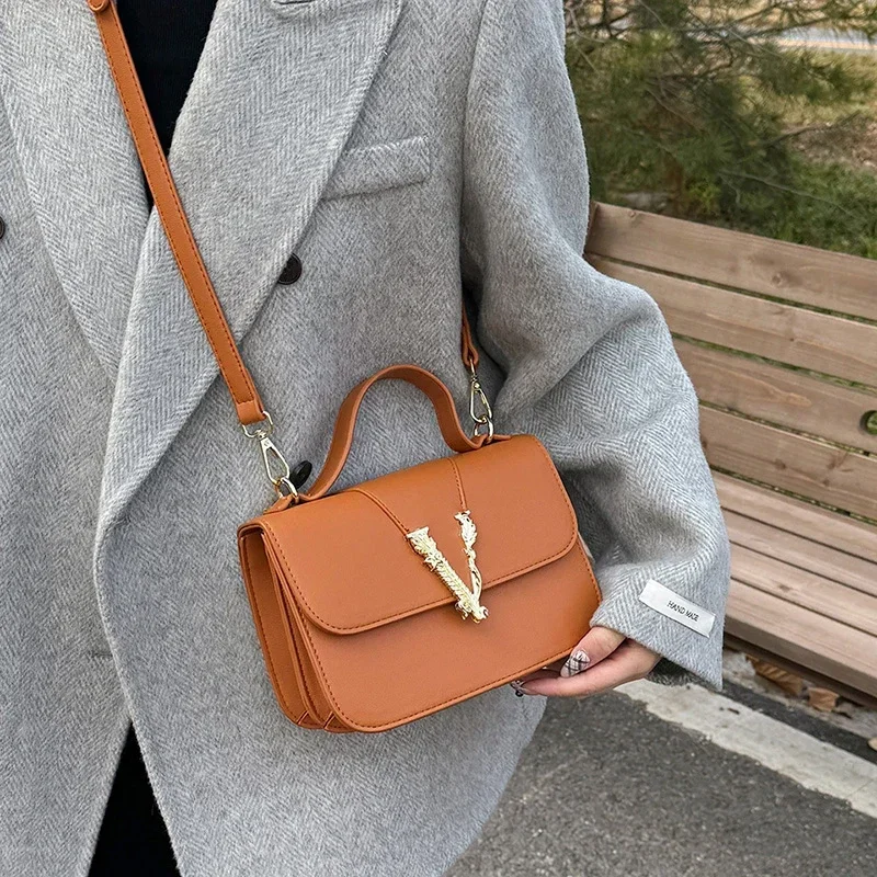Popular Classic Tote Bags Leather Women's Handbag Luxury Brand Crossbody Bag Elegant Famous Designer For Ladies
Popular Classic Tote Bags Leather Women's Handbag Luxury Brand Crossbody Bag Elegant Famous Designer For Ladies