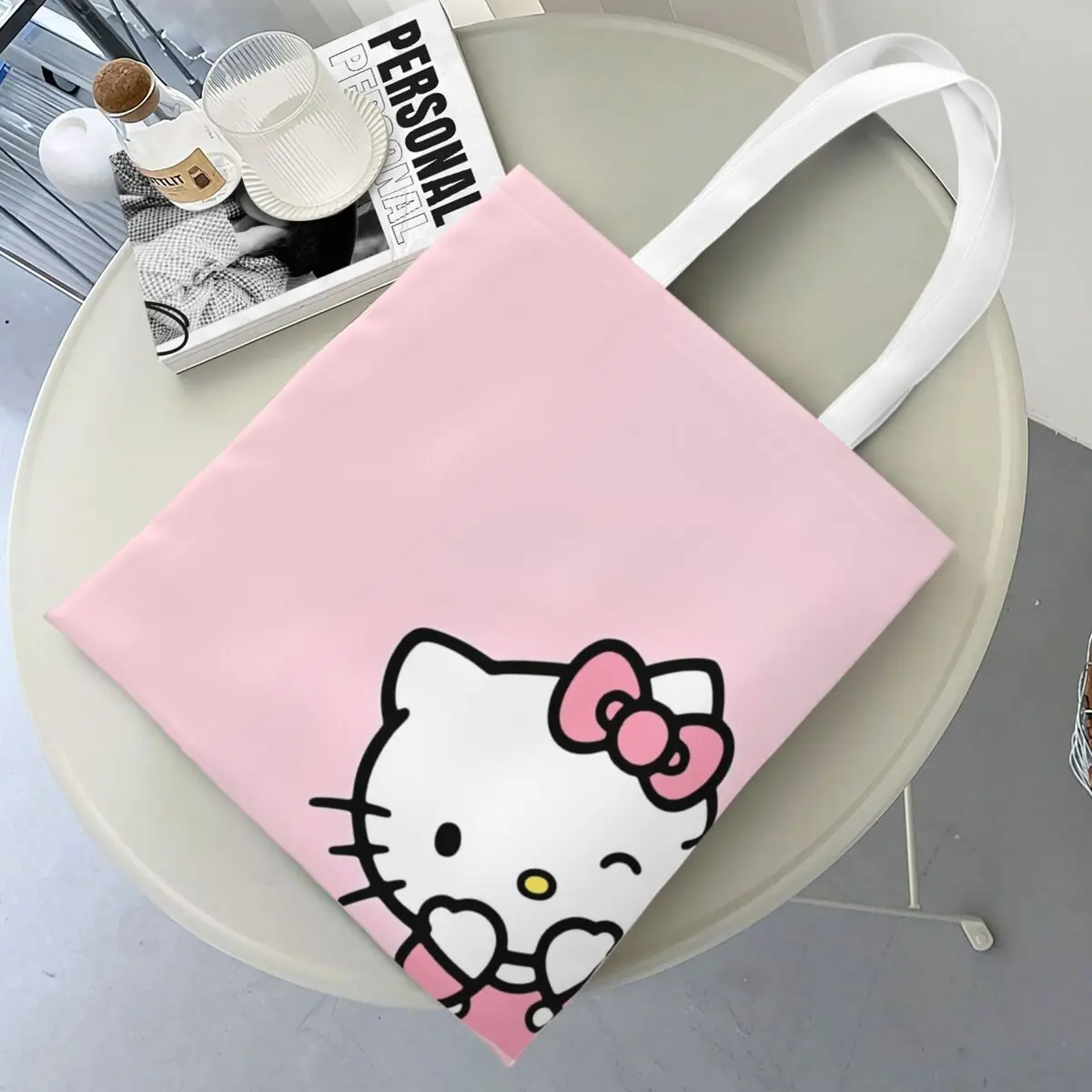 Холщовая большая сумка с узором «Hello Kitty», модная сумка для покупок большой вместимости для женщин, милые студенческие сумки с героями мультфильмов
Холщовая большая сумка с узором «Hello Kitty», модная сумка для покупок большой вместимости для женщин, милые студенческие сумки с героями мультфильмов