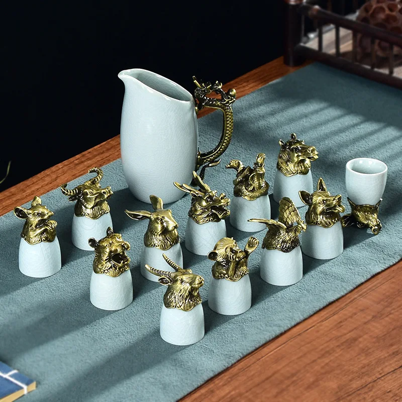 Creative Ceramic Tea Cup Set Chinese Bronze 12 Beast Heads Decorative Desktop Wine Glass Sets Modern Home Decoration Ornaments
Creative Ceramic Tea Cup Set Chinese Bronze 12 Beast Heads Decorative Desktop Wine Glass Sets Modern Home Decoration Ornaments