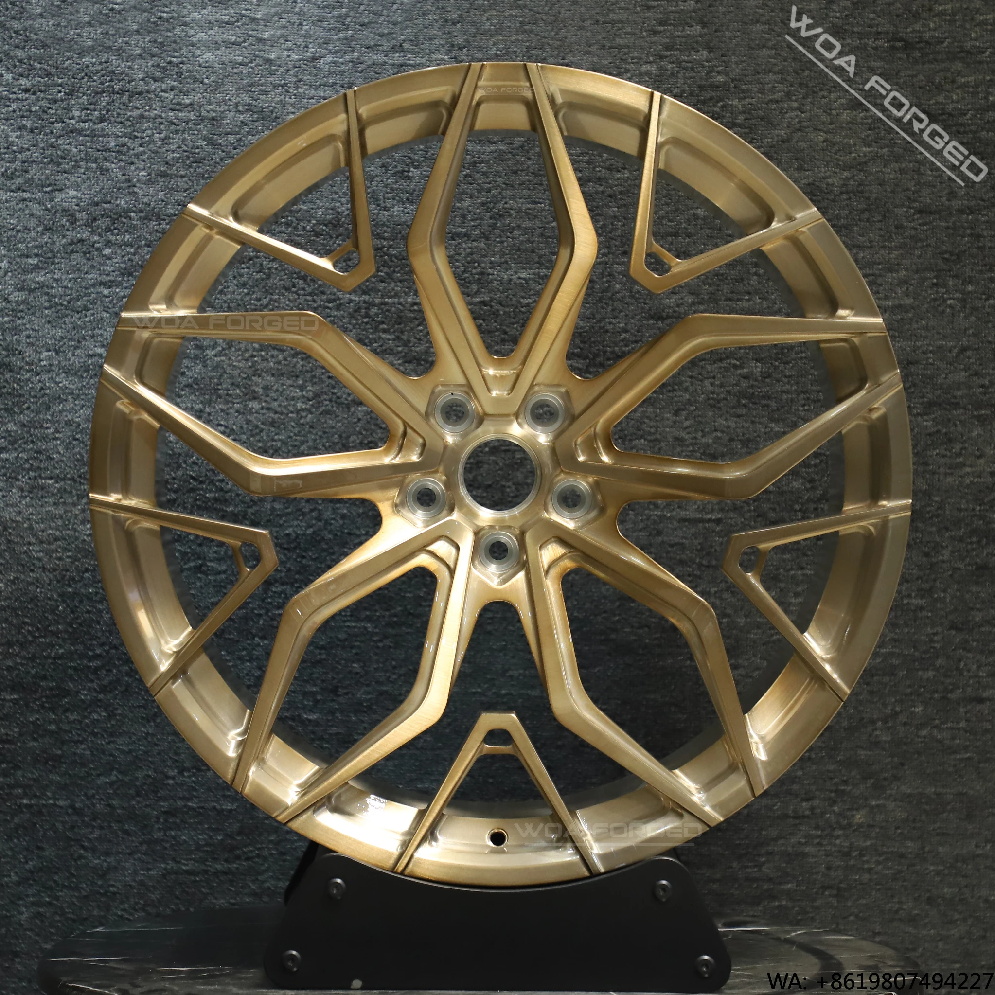 Brushed Gold Car Rims High Quality 5x112 5x114.3 5x120 Aluminum Alloy 16 17 18 19 20 21 22 23 Car Forged Wheel Passenger Cars
Brushed Gold Car Rims High Quality 5x112 5x114.3 5x120 Aluminum Alloy 16 17 18 19 20 21 22 23 Car Forged Wheel Passenger Cars