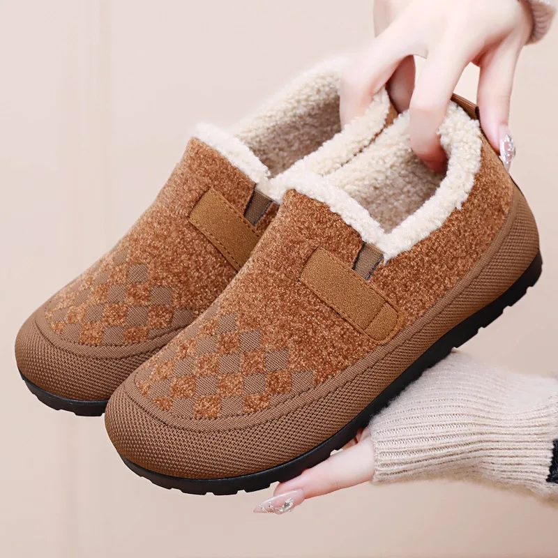 Women's Shoes Cotton Boots Winter New Style with Added Velvet and Thickened Snow Boots Casual Anti Slip Versatile Cotton Shoes
Women's Shoes Cotton Boots Winter New Style with Added Velvet and Thickened Snow Boots Casual Anti Slip Versatile Cotton Shoes