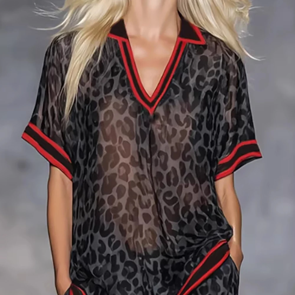 Women‘s Fashion Casual Leopard Print Two Piece Set Sheer Chiffon Top With Wide Leg Pants Stripe Contrast Color For Female Suits
Women‘s Fashion Casual Leopard Print Two Piece Set Sheer Chiffon Top With Wide Leg Pants Stripe Contrast Color For Female Suits
