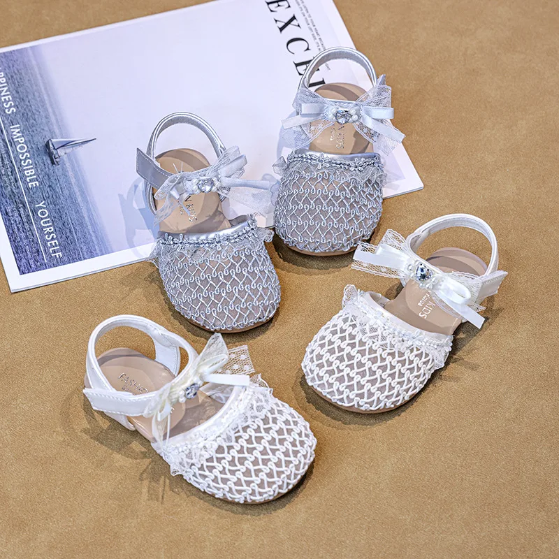 New Children Mesh Sandals Summer Lolita Girls Flat Shoes with Bow Rhinestone Non Slip Breathable Kids Princess Mary Jane Sandals
New Children Mesh Sandals Summer Lolita Girls Flat Shoes with Bow Rhinestone Non Slip Breathable Kids Princess Mary Jane Sandals