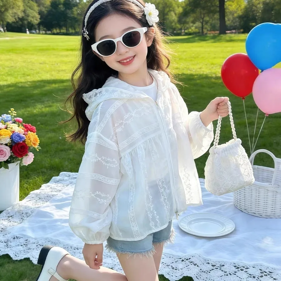 Girls' Sunscreen Clothing 2026 New Summer Cool Lace Sweet and Lightweight Trendy Children's Western Style Outdoor Sunscreen Coat
Girls' Sunscreen Clothing 2026 New Summer Cool Lace Sweet and Lightweight Trendy Children's Western Style Outdoor Sunscreen Coat