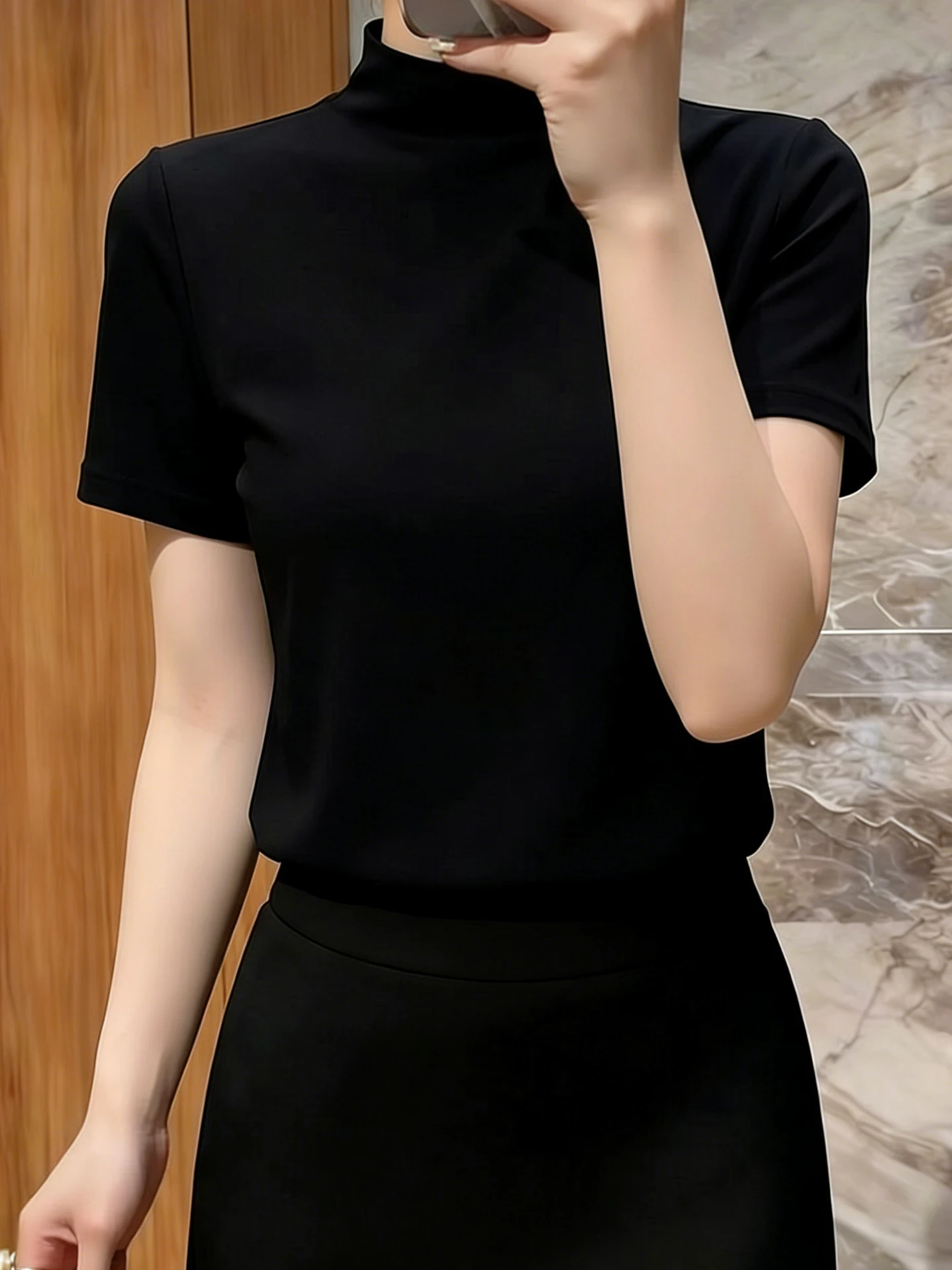 Slim Fit Short Sleeve T-Shirt Pure Color Versatile Half High Collar Overhead Summer Fashion Design Korean Style Commute Wind
Slim Fit Short Sleeve T-Shirt Pure Color Versatile Half High Collar Overhead Summer Fashion Design Korean Style Commute Wind