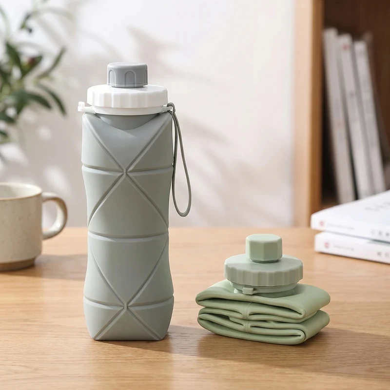 600ml Reusable Silicone Collapsible Water Bottle, Large Capacity Portable Drinking Cup for Gym, Cycling & Hiking Outdoor Activit
600ml Reusable Silicone Collapsible Water Bottle, Large Capacity Portable Drinking Cup for Gym, Cycling & Hiking Outdoor Activit
