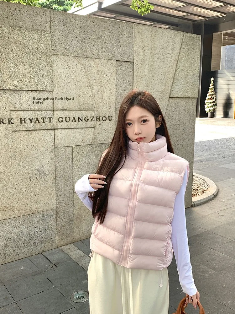 MosesQueen Pink Stand Collar Cotton Vest Outerwear Women's Autumn Winter Warm Layering Top Zipper Closure Color
MosesQueen Pink Stand Collar Cotton Vest Outerwear Women's Autumn Winter Warm Layering Top Zipper Closure Color
