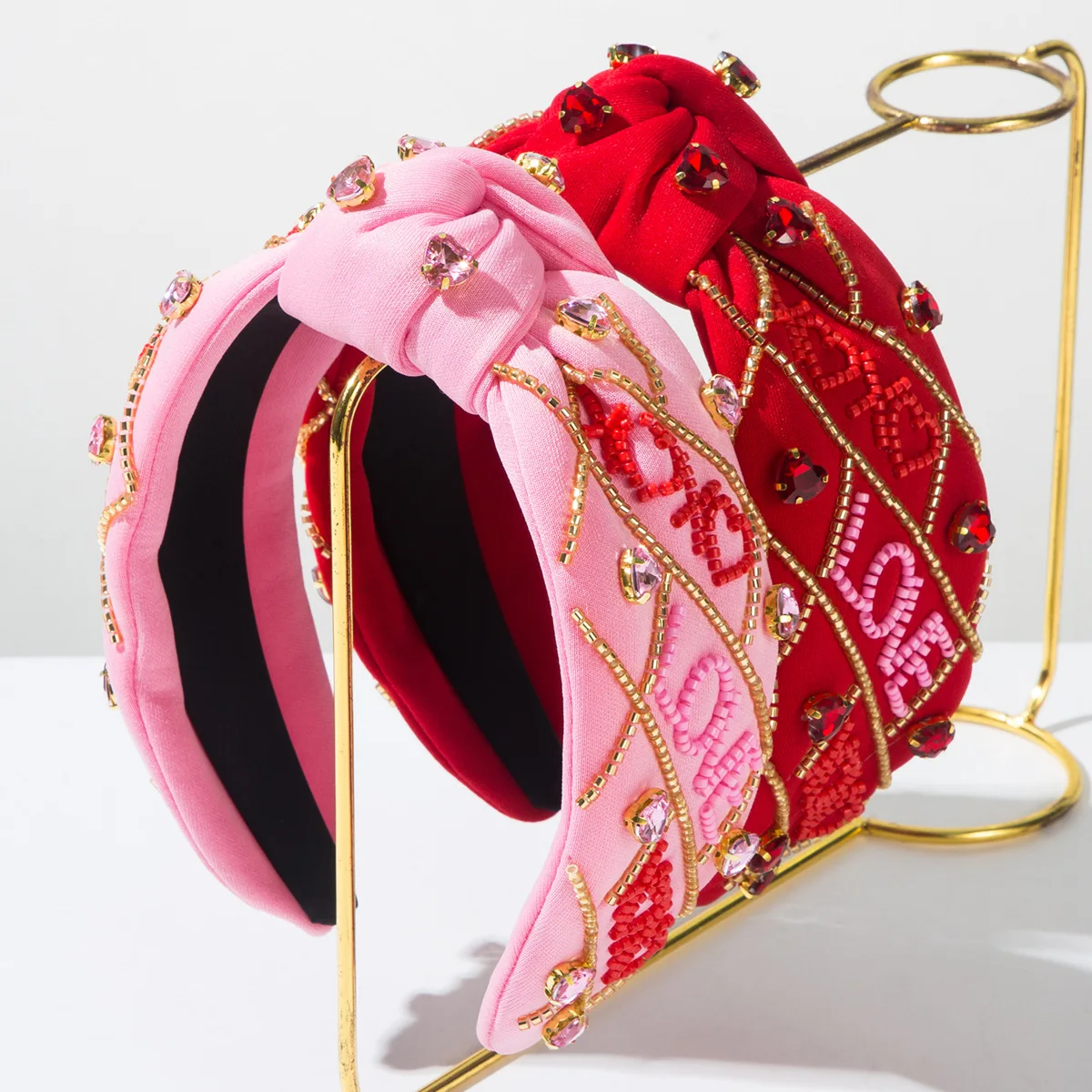 New Valentine's Day Heavy Craftsmanship Hand-sewn Love Letters LOVE Rice Beads Diamond Headband Holiday Hair Accessories
New Valentine's Day Heavy Craftsmanship Hand-sewn Love Letters LOVE Rice Beads Diamond Headband Holiday Hair Accessories