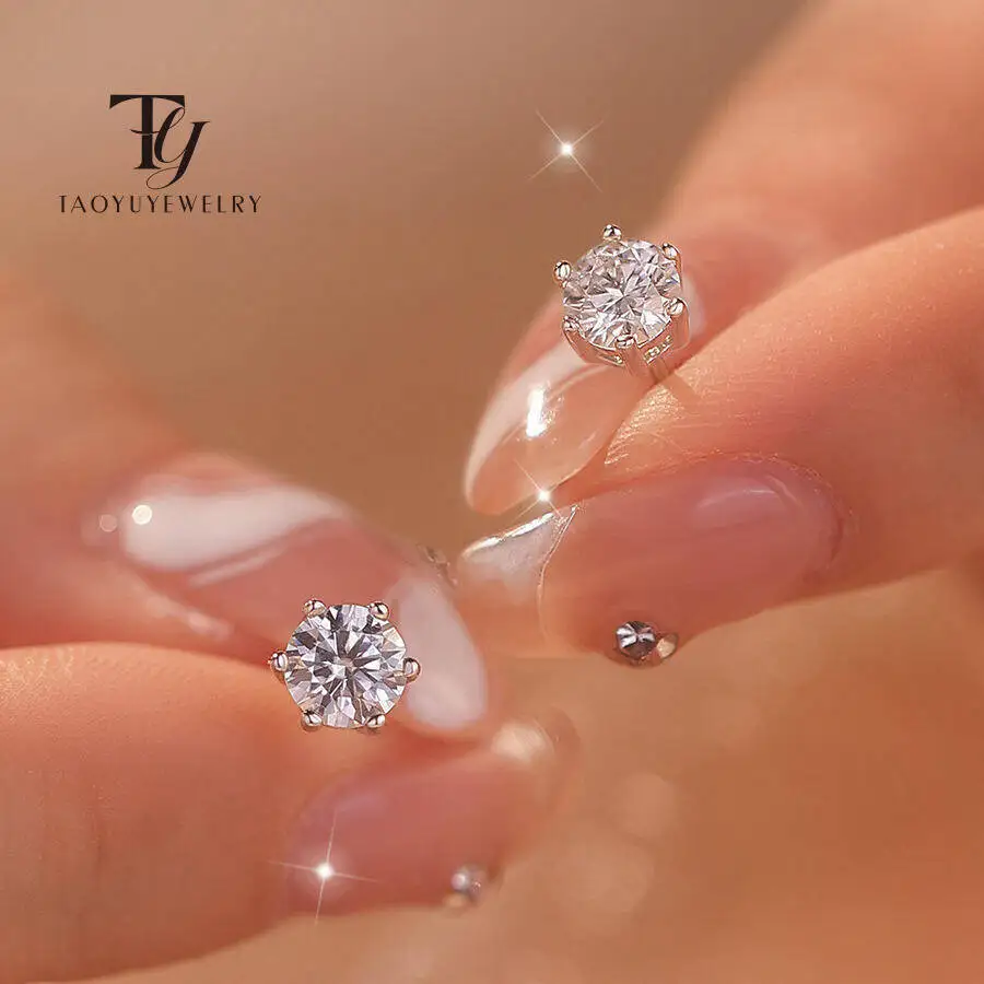 TY GRA Certified 0.5ct-2ct D Color Moissanite Stud Earrings Lab Created Diamond 925 Sterling Silver Gold Plated Wedding Jewelry
TY GRA Certified 0.5ct-2ct D Color Moissanite Stud Earrings Lab Created Diamond 925 Sterling Silver Gold Plated Wedding Jewelry
