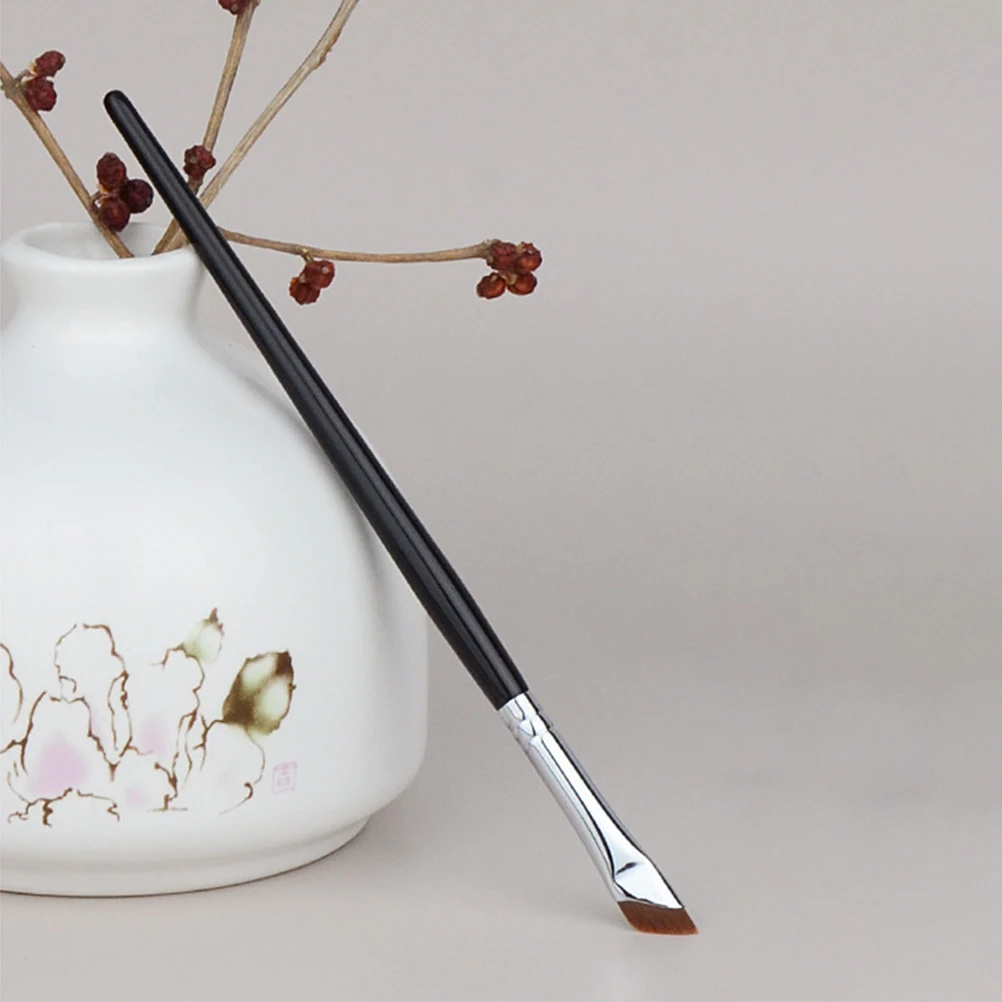 2Pcs Angled Eyebrow Brush Dual Ended Eyeliner Tool for Perfect Winged Liner Seamless Concealer Coverage Lightweight
2Pcs Angled Eyebrow Brush Dual Ended Eyeliner Tool for Perfect Winged Liner Seamless Concealer Coverage Lightweight