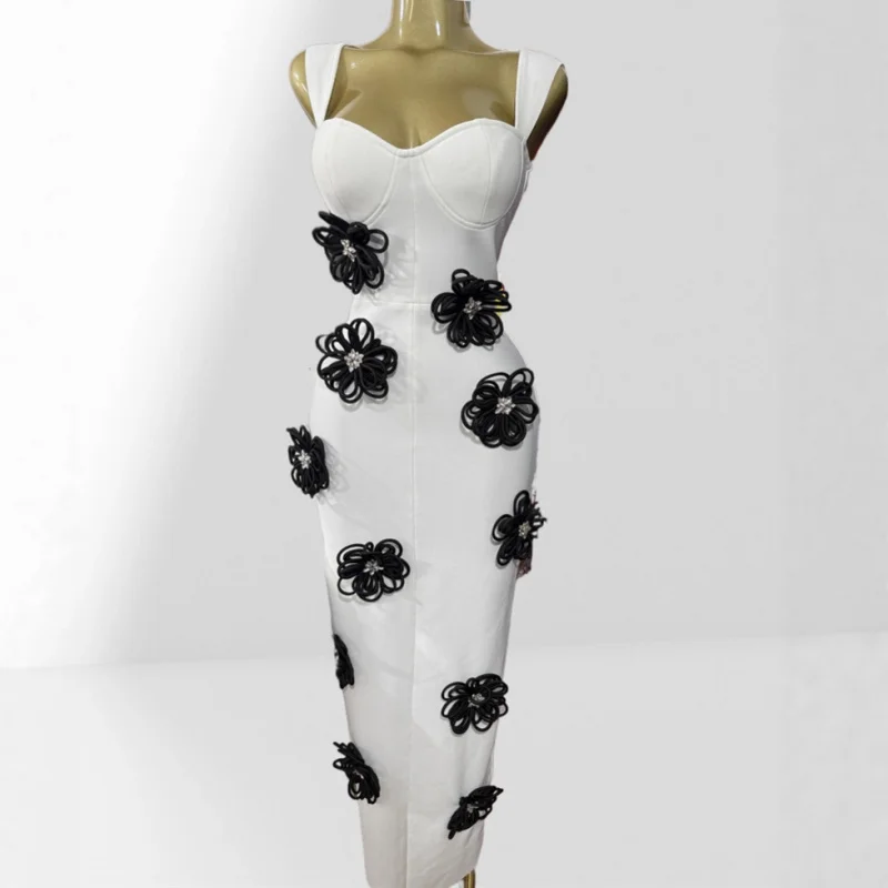 New Arrival Rhinestone Black Flower Low-Cut Bodycon White Strap Dress Fashionable Elegant Party Vacation Dress
New Arrival Rhinestone Black Flower Low-Cut Bodycon White Strap Dress Fashionable Elegant Party Vacation Dress