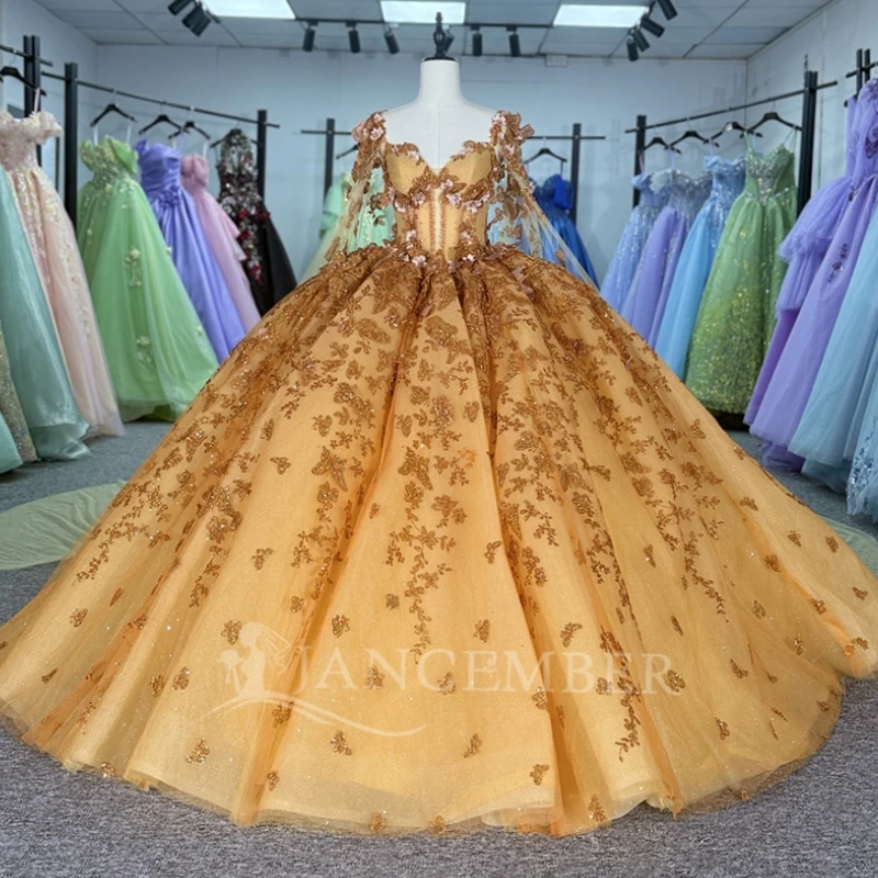 Champagne Princess Quinceanera Dresses Off Shoulder Sequin Applique Bow Beading Tull Sweet 16 Dress Ball Gown Vestidos 15 De
Champagne Princess Quinceanera Dresses Off Shoulder Sequin Applique Bow Beading Tull Sweet 16 Dress Ball Gown Vestidos 15 De