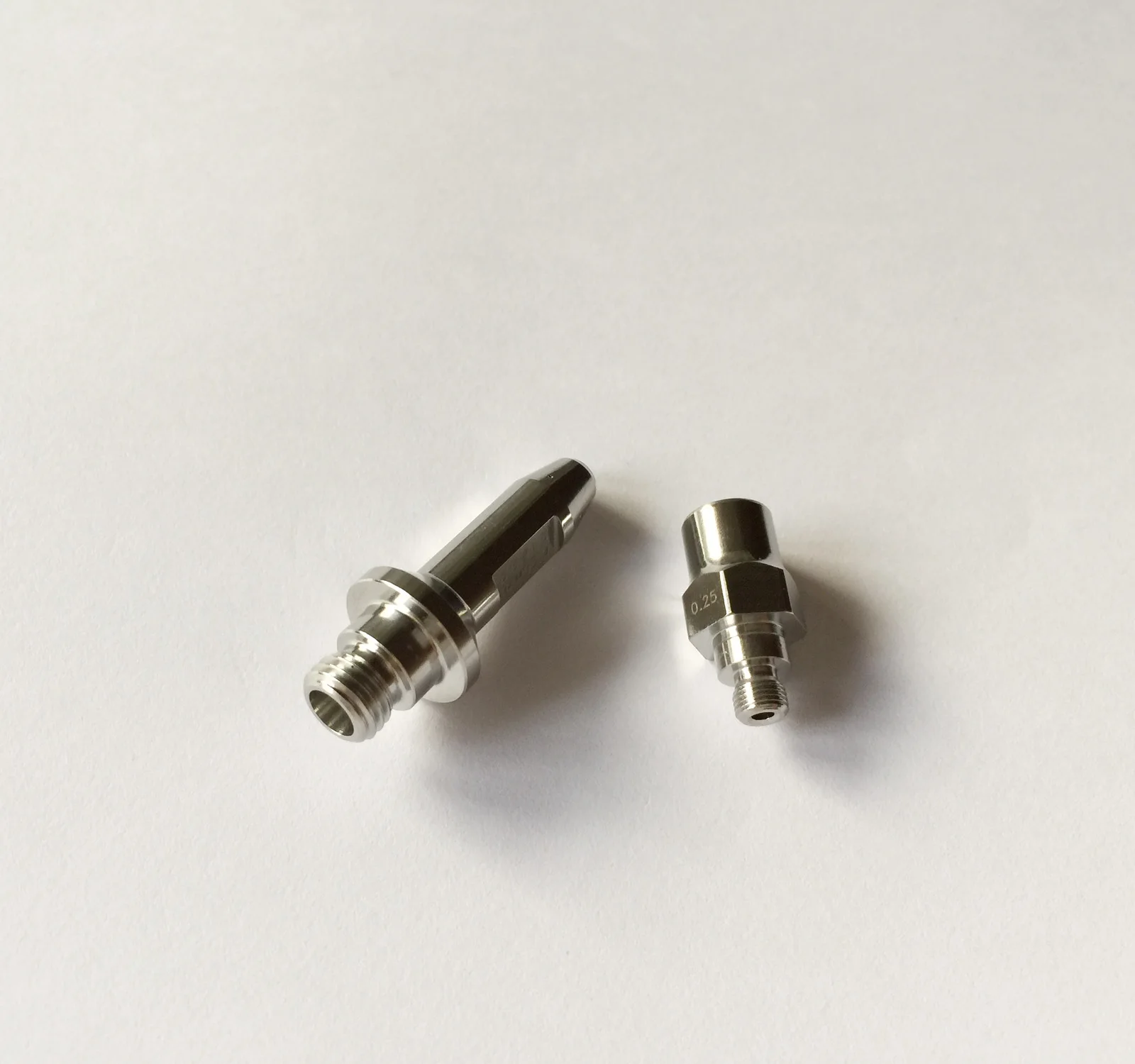 F114/30T+F115/30T Набор направляющих для алмазной проволоки для конических деталей на 30 градусов (керамика+алмазный тип) 0,205/0,255/0,305 мм, A290-8114-Z725
F114/30T+F115/30T Набор направляющих для алмазной проволоки для конических деталей на 30 градусов (керамика+алмазный тип) 0,205/0,255/0,305 мм, A290-8114-Z725