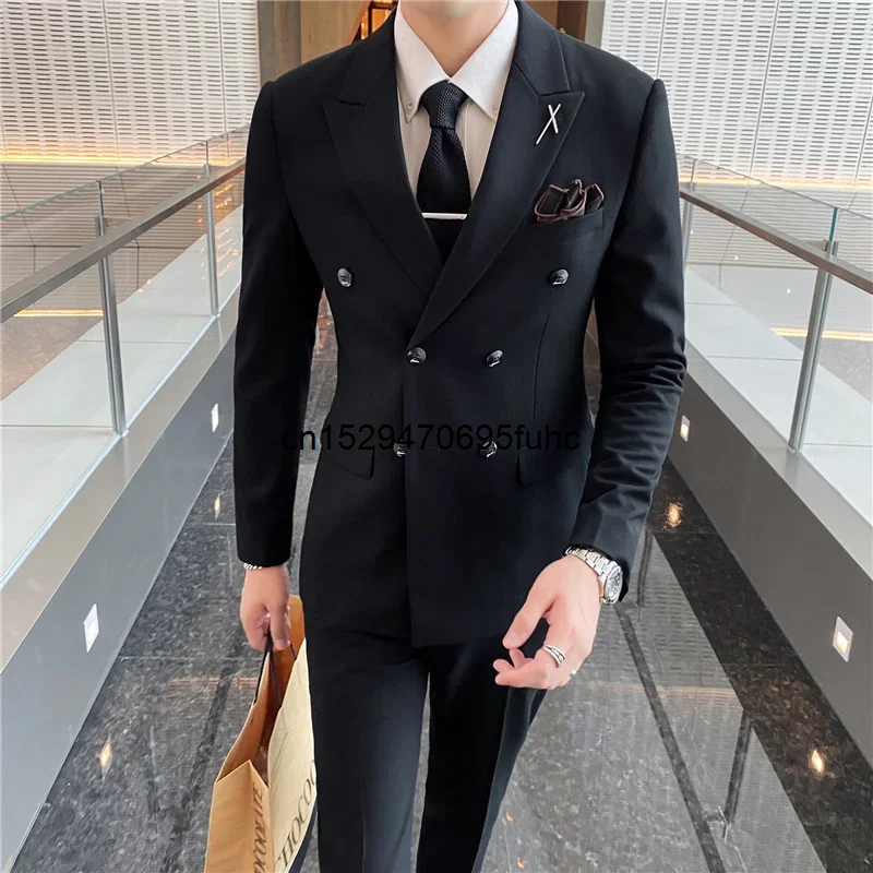 Casual Tuxedos For Wedding Mens Business Suit Men's 3 pieces (Blazer+Pant+ Vest) Slim Groom Trendy British Double-breasted Suits
Casual Tuxedos For Wedding Mens Business Suit Men's 3 pieces (Blazer+Pant+ Vest) Slim Groom Trendy British Double-breasted Suits