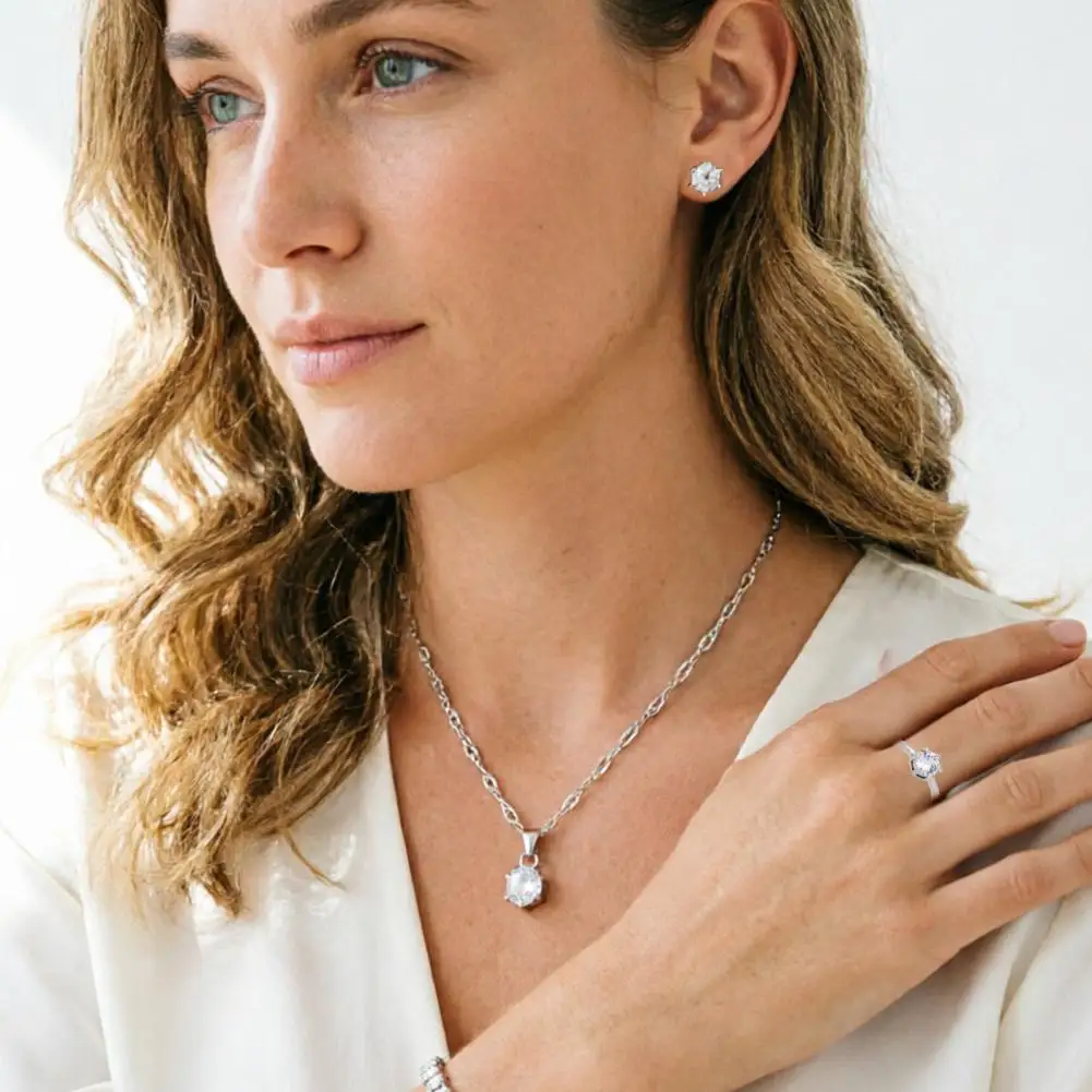 Wedding Jewelry Set 4pcs Bridal Jewelry Set Sparkling Rhinestone Necklace Earrings Ring Bracelet Anti-oxidation Wear-resistant
Wedding Jewelry Set 4pcs Bridal Jewelry Set Sparkling Rhinestone Necklace Earrings Ring Bracelet Anti-oxidation Wear-resistant