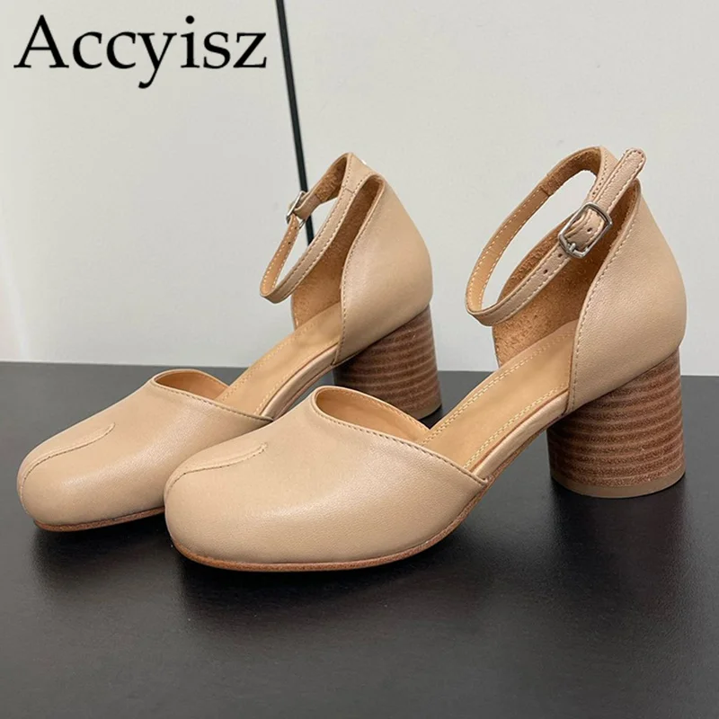 Summer Split Toe Sandals Chunky High Heels Single Shoes Women Real Leather Ankle Strap Sandalias One Word Strap Mary Jane Shoes
Summer Split Toe Sandals Chunky High Heels Single Shoes Women Real Leather Ankle Strap Sandalias One Word Strap Mary Jane Shoes