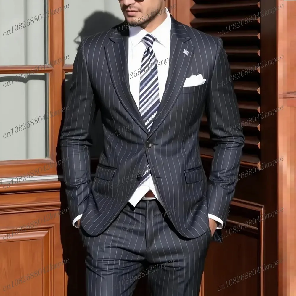 Dark Grey Stripe Men Formal Occasion Tuxedos Groom Groomsman Wedding Party Prom Male Business Suit 2 Piece Set Blazer Pants
Dark Grey Stripe Men Formal Occasion Tuxedos Groom Groomsman Wedding Party Prom Male Business Suit 2 Piece Set Blazer Pants