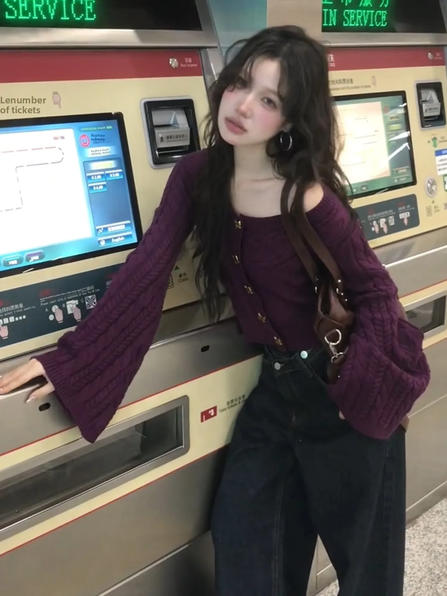 Sweet Sle Purple Twisted Knit Sweater Jaet Women Early Spring 2026 New Ele Inner Wear Top Soft Wind Faionable
Sweet Sle Purple Twisted Knit Sweater Jaet Women Early Spring 2026 New Ele Inner Wear Top Soft Wind Faionable