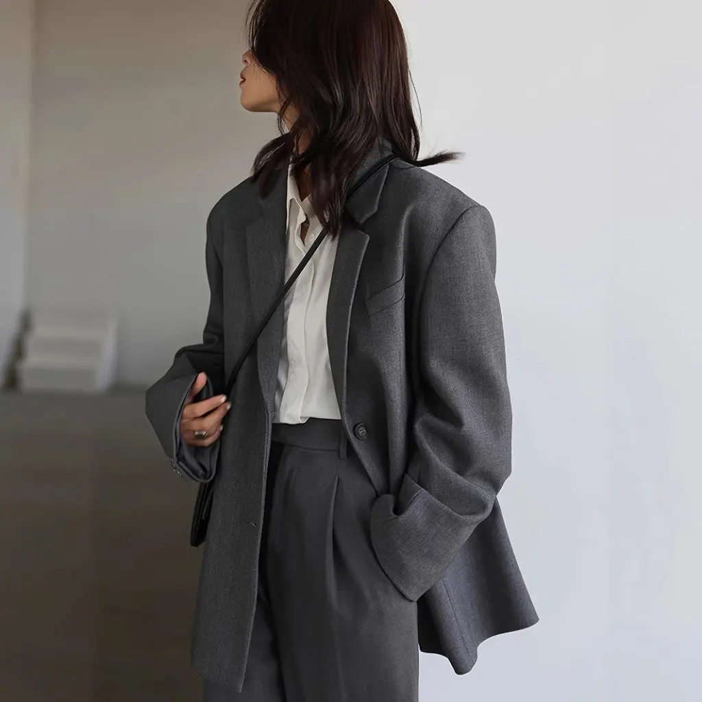 Women's Casual Small Suit Jacket Korean Style Loose Fit with Slit for Spring And Fall New Design Niche Fashion
Women's Casual Small Suit Jacket Korean Style Loose Fit with Slit for Spring And Fall New Design Niche Fashion