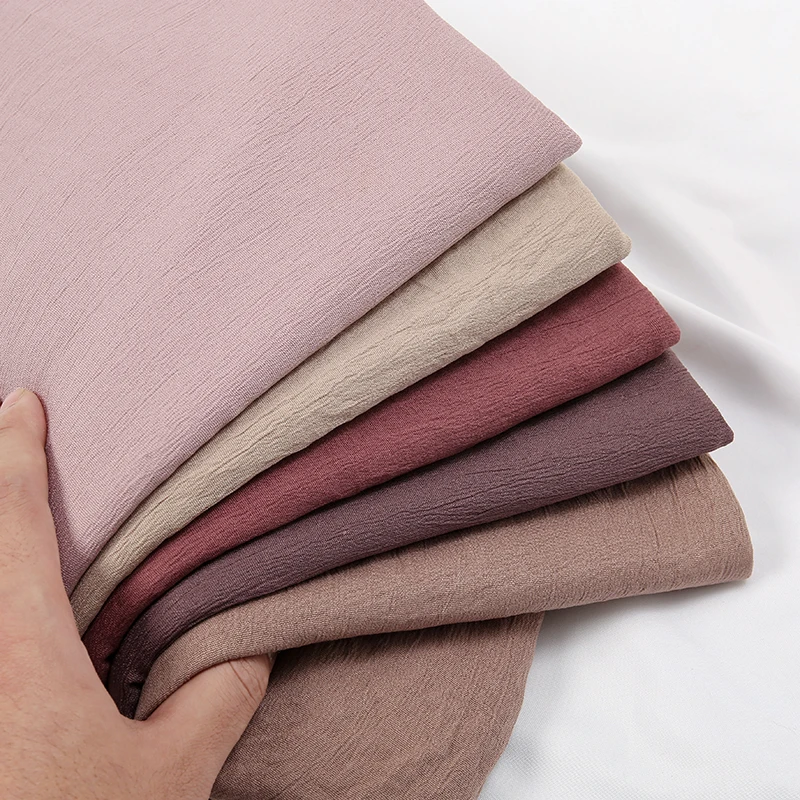 Hot Sale Monochrome Cotton Wrinkle Hijab Scarf Solid Color Muslim Hijab Shawls Woman High Quality Headband Wraps Islamic Turban
Hot Sale Monochrome Cotton Wrinkle Hijab Scarf Solid Color Muslim Hijab Shawls Woman High Quality Headband Wraps Islamic Turban