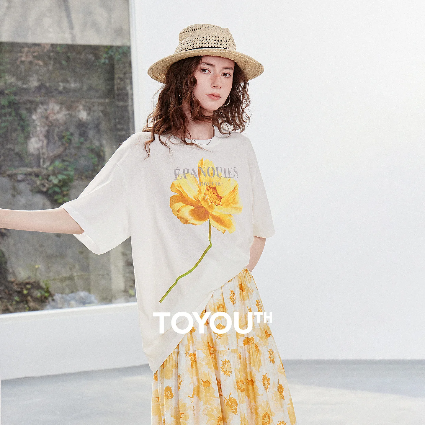 TOYOUTH x Houhou Women's Linen T-Shirt 2026 Summer New Oil Paint Flower Print Drop Shoulder Loose Tee
TOYOUTH x Houhou Women's Linen T-Shirt 2026 Summer New Oil Paint Flower Print Drop Shoulder Loose Tee