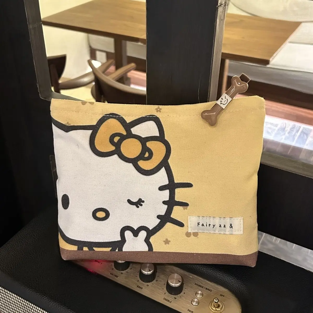 Cute Sanrio Hello Kitty Cosmetic Bag Large-capacity Portable Travel Zipper Storage Bag No Hanging Accessories
Cute Sanrio Hello Kitty Cosmetic Bag Large-capacity Portable Travel Zipper Storage Bag No Hanging Accessories