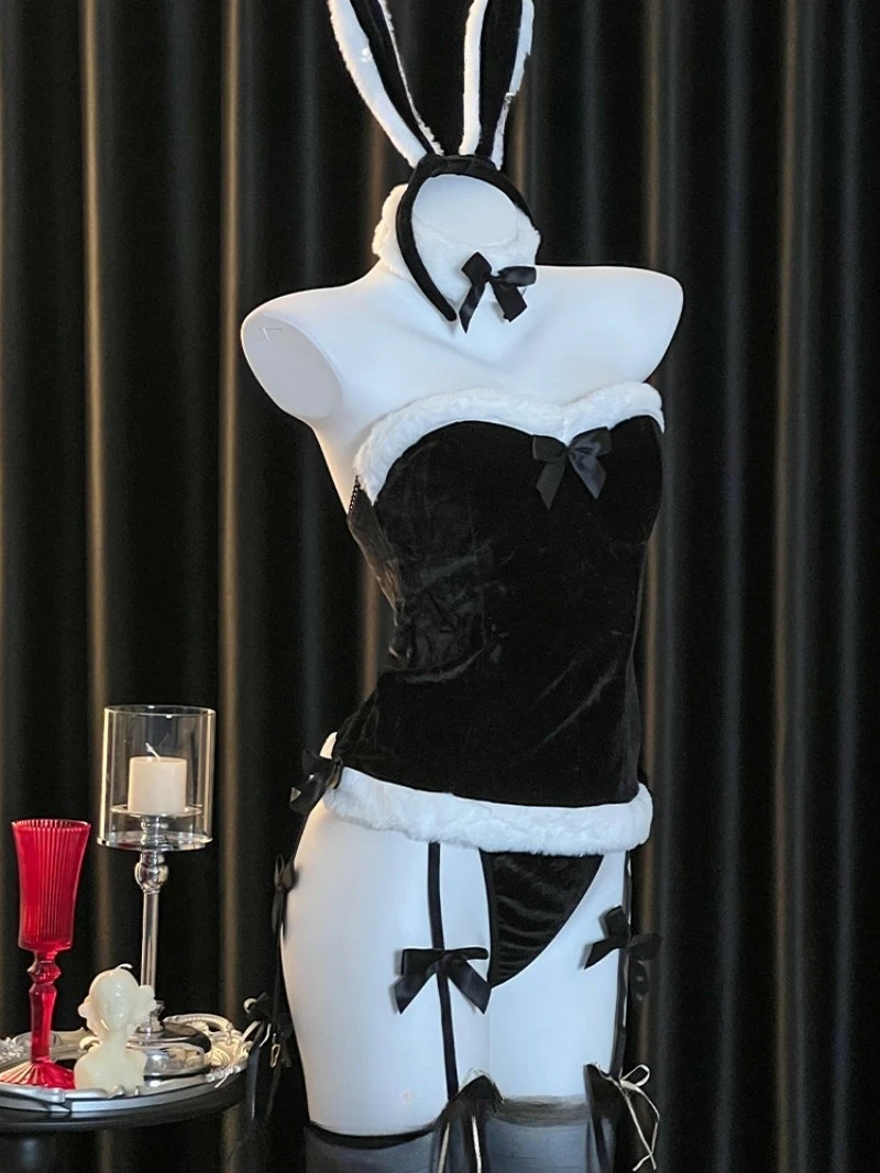 Бархатный наряд в стиле кролика, элегантная праздничная домашняя одежда, романтический зимний пижамный комплект, стильная уютная одежда для сна для женщин
Бархатный наряд в стиле кролика, элегантная праздничная домашняя одежда, романтический зимний пижамный комплект, стильная уютная одежда для сна для женщин