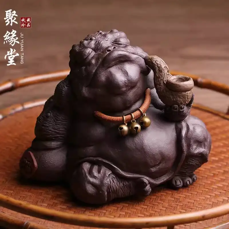 Yixing Purple Clay Pet Ornaments, Fortune-Bringing Golden Toad Fairy, Fully Handmade By Master Liu Zuming, Sets Toys, Exquisite
Yixing Purple Clay Pet Ornaments, Fortune-Bringing Golden Toad Fairy, Fully Handmade By Master Liu Zuming, Sets Toys, Exquisite