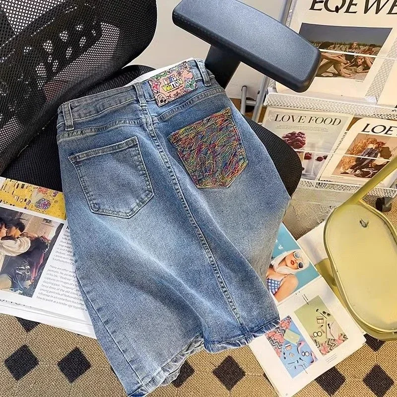 Zipper Woman Denim Skirt with Pocket Midi Chubby Jeans Skirts for Women New in Luxury Elegant Aesthetic High Quality Vintage V
Zipper Woman Denim Skirt with Pocket Midi Chubby Jeans Skirts for Women New in Luxury Elegant Aesthetic High Quality Vintage V