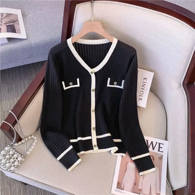 Oversized Pullovers Ladies Fashionable Patchwork Long Sleeve Sweater Autumn Women Clothes Casual Buttons V-neck Knitting Top Tee
Oversized Pullovers Ladies Fashionable Patchwork Long Sleeve Sweater Autumn Women Clothes Casual Buttons V-neck Knitting Top Tee