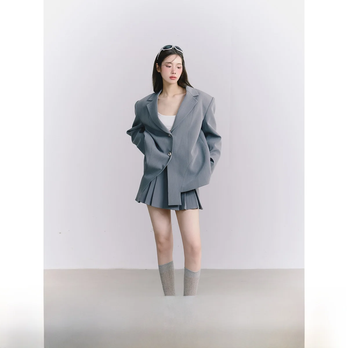 LaluneDuCiel ey Свободный женский костюм Jaet And Or Юбка Комплект из двух предметов для поездок на работу Long Sve на пуговицах Pure Color
LaluneDuCiel ey Свободный женский костюм Jaet And Or Юбка Комплект из двух предметов для поездок на работу Long Sve на пуговицах Pure Color