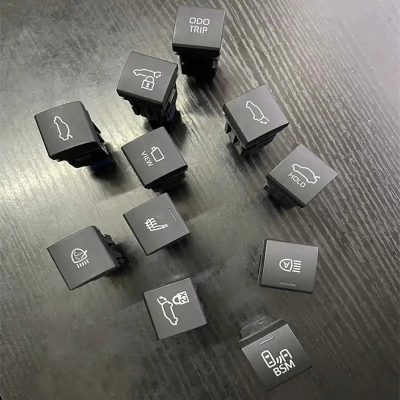 Багажник Fro Toyota, автоматические фары, камера 360 градусов, руль с подогревом, сиденья с подогревом, небольшой переключатель
Багажник Fro Toyota, автоматические фары, камера 360 градусов, руль с подогревом, сиденья с подогревом, небольшой переключатель