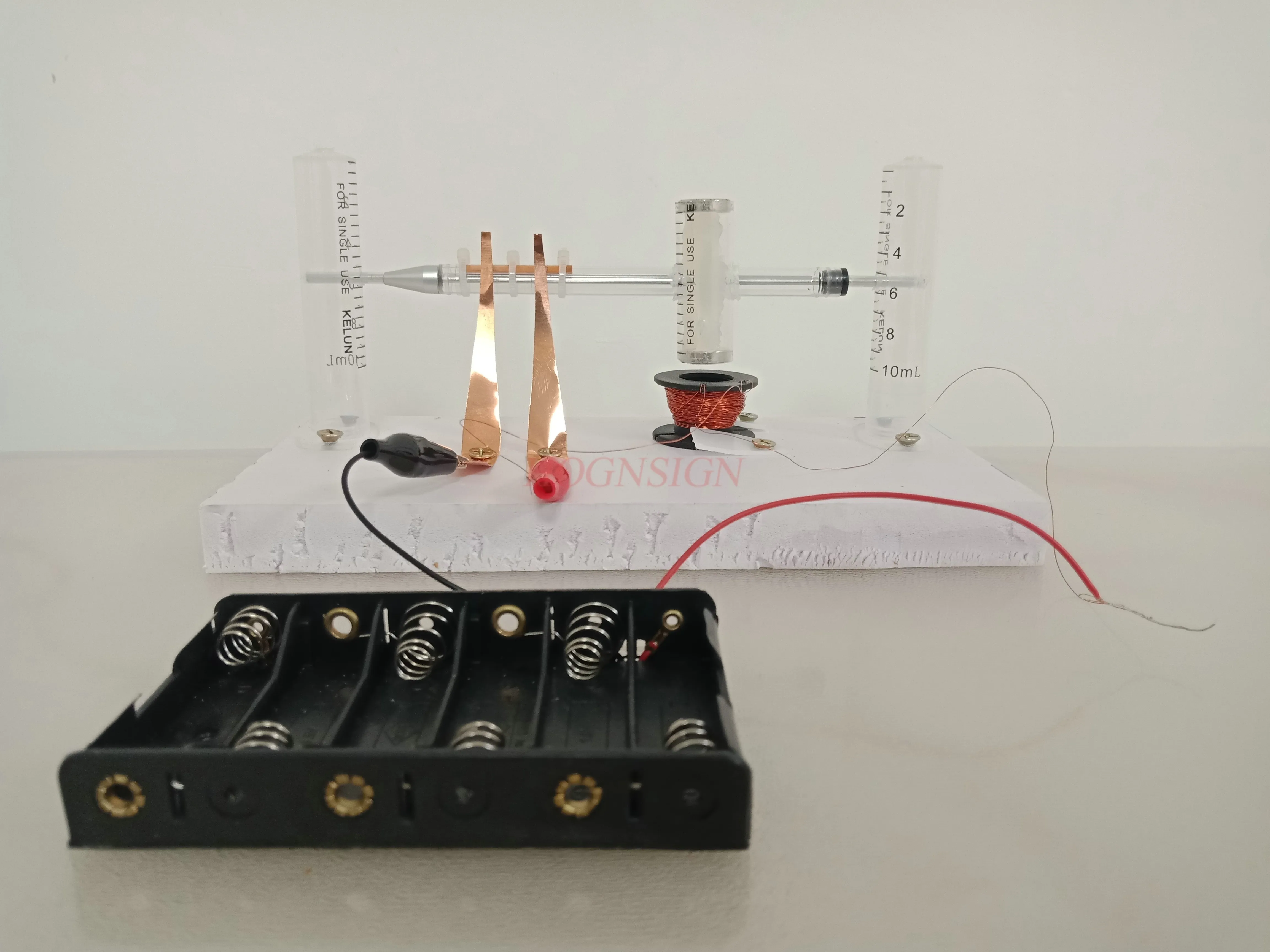 1set Electric motor model science toy small experiment small production technology
1set Electric motor model science toy small experiment small production technology