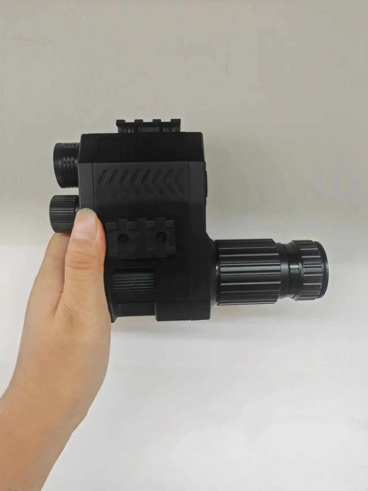 Lightweight Handheld Digital Video Camera HD Camcorder Recorder
Lightweight Handheld Digital Video Camera HD Camcorder Recorder