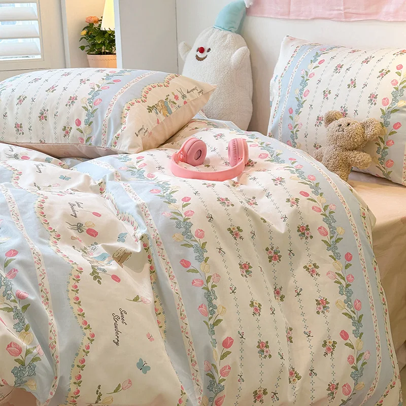 Pure cotton four piece set, cute countryside style, small and fresh, all cotton bed dormitory three piece set
Pure cotton four piece set, cute countryside style, small and fresh, all cotton bed dormitory three piece set