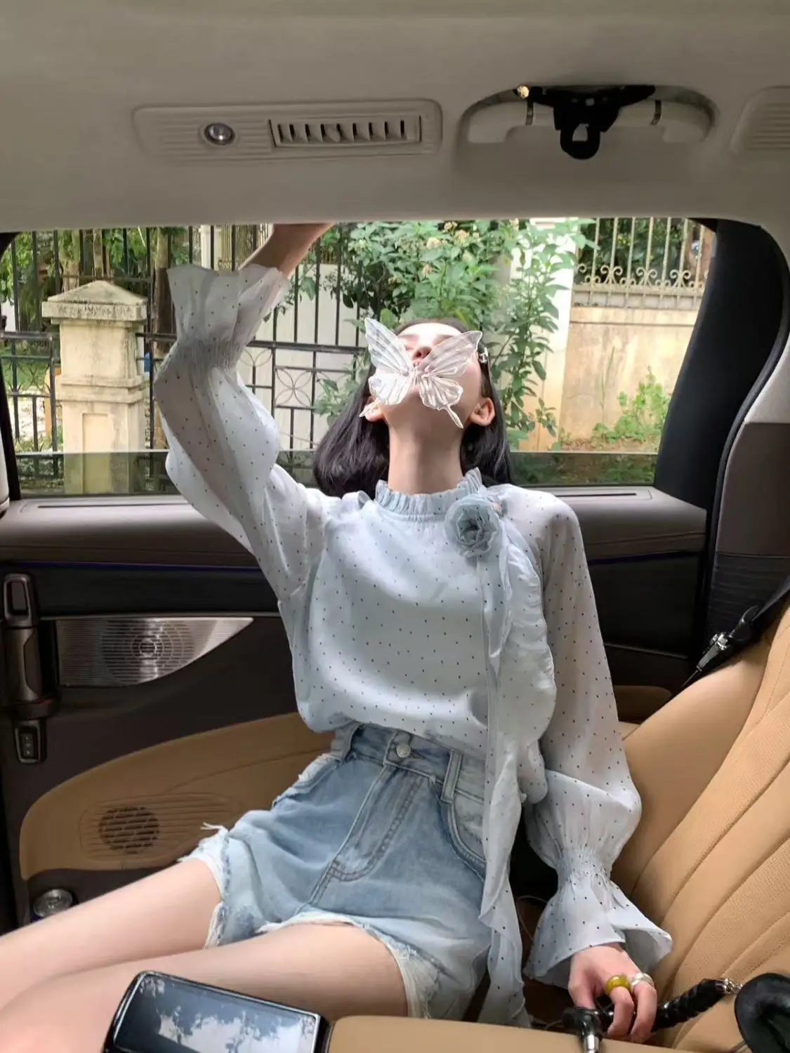 Spring Women's Long Sleeved Shirt Polka Dot Thin Shirt Young Girls Casual Flower Decoration Retro Style Pullover Tops
Spring Women's Long Sleeved Shirt Polka Dot Thin Shirt Young Girls Casual Flower Decoration Retro Style Pullover Tops