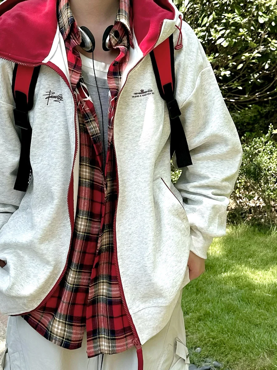 Ретро-кардиган в американском стиле, простой, уличный, с цветными блоками и вышивкой, осенний, на молнии, с капюшоном, молодежный, модный
Ретро-кардиган в американском стиле, простой, уличный, с цветными блоками и вышивкой, осенний, на молнии, с капюшоном, молодежный, модный