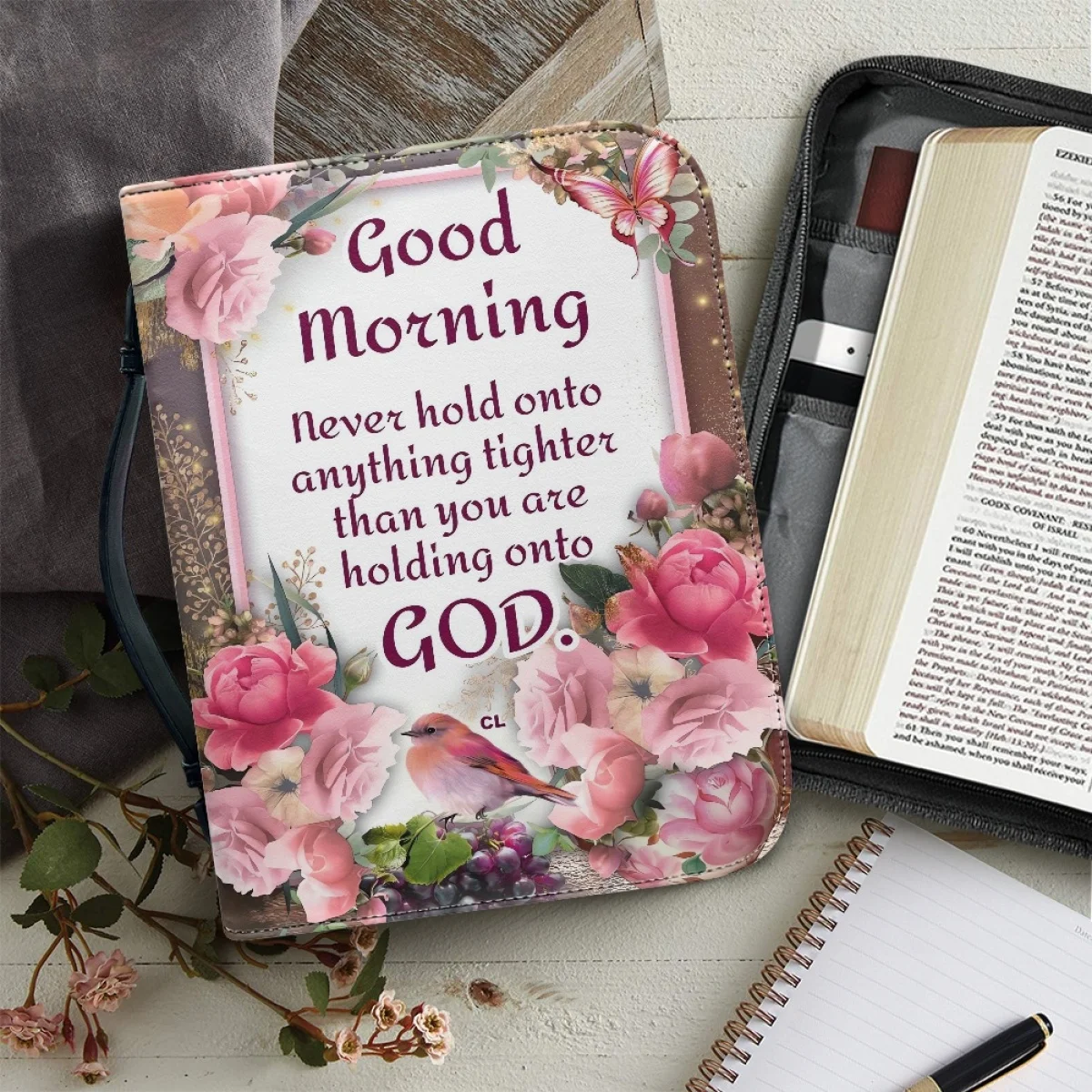 Bible Cover Case for Women Bible Verse Pink Floral Print Ladies New Exquisite Bible Bag Christianity Bible Carrying Case Bolsa
Bible Cover Case for Women Bible Verse Pink Floral Print Ladies New Exquisite Bible Bag Christianity Bible Carrying Case Bolsa